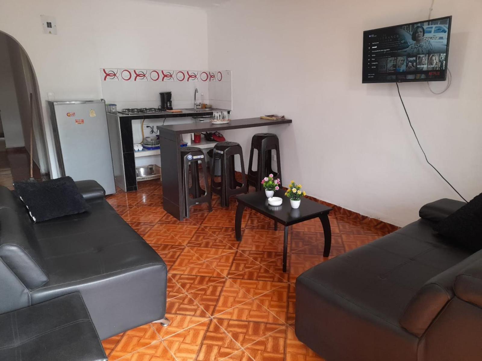 Apartaestudios El Jardin 2 Cali Eksteriør billede